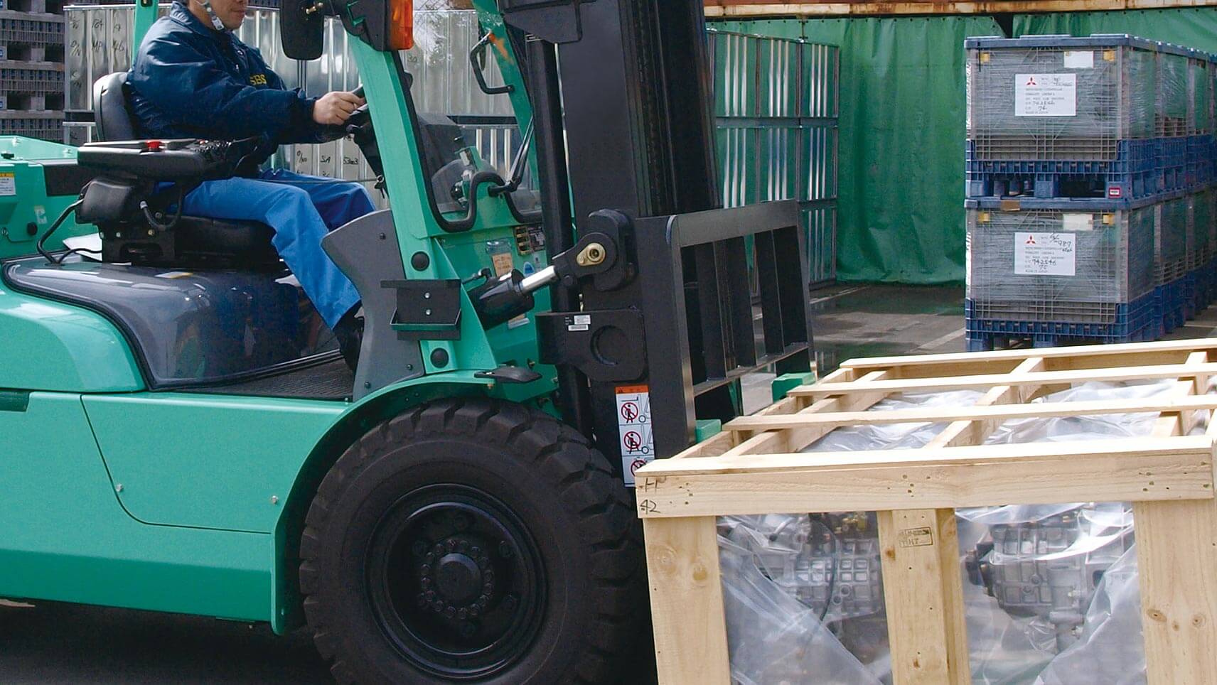 過酷な環境下でも屋外搬送時のサイクルタイムを短縮したい